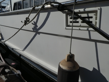 thumb_089235-tollycraft-48-cockpit-motor-yacht