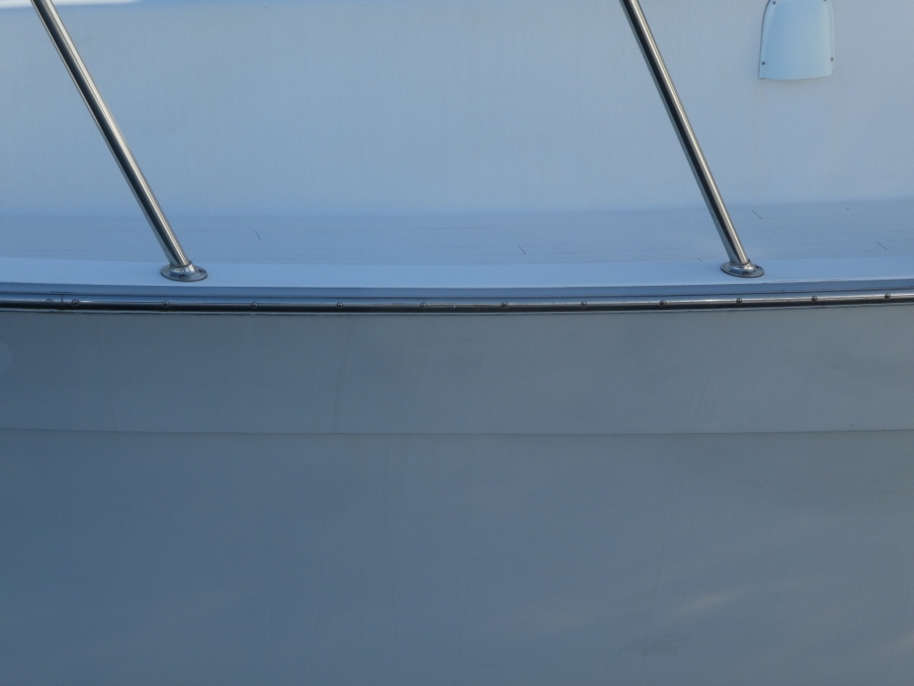banner_089235-tollycraft-48-cockpit-motor-yacht