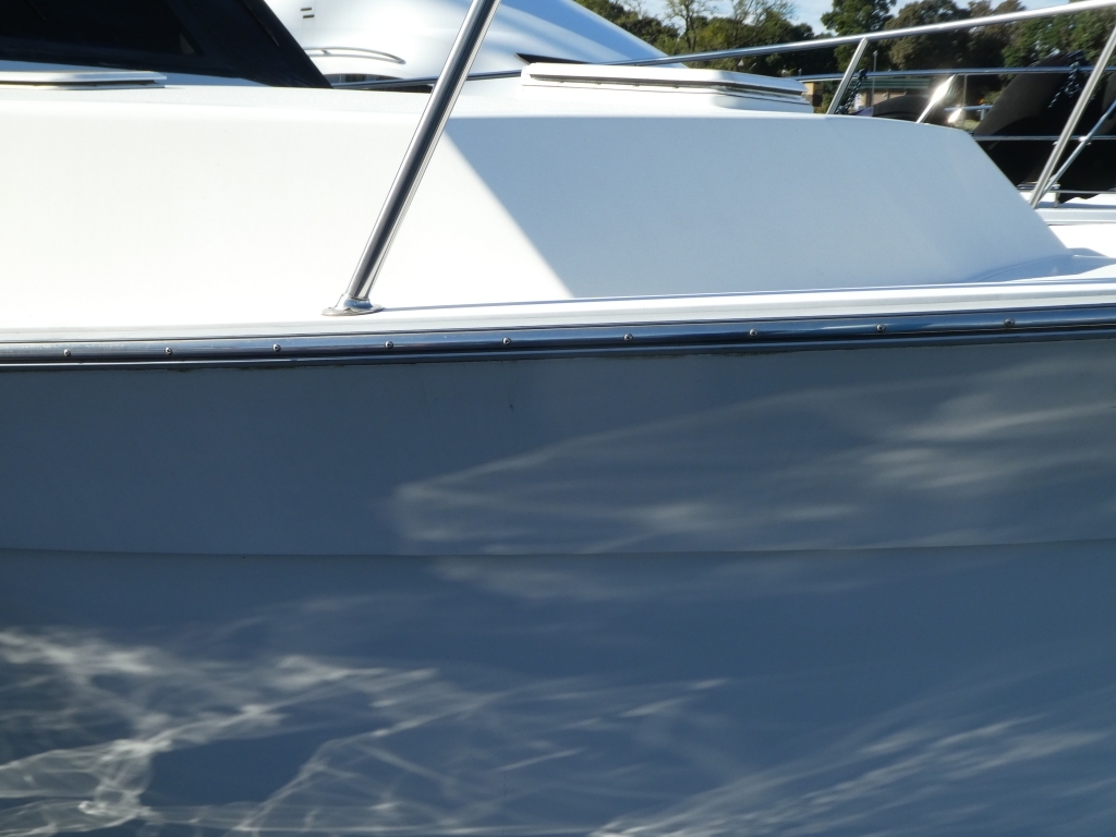 banner_089235-tollycraft-48-cockpit-motor-yacht