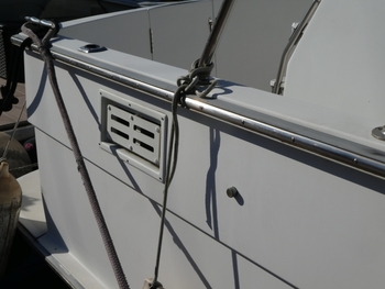 thumb_089235-tollycraft-48-cockpit-motor-yacht
