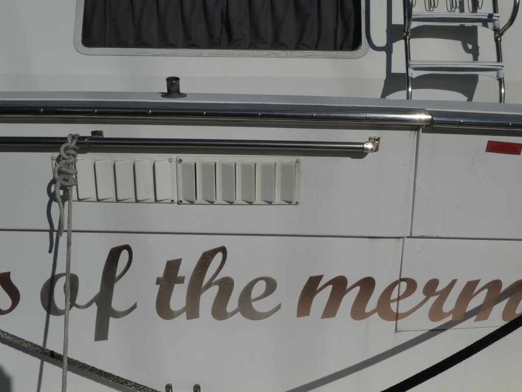 banner_089235-tollycraft-48-cockpit-motor-yacht