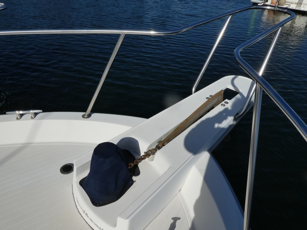 banner_089235-tollycraft-48-cockpit-motor-yacht