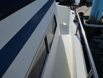 thumb_089235-tollycraft-48-cockpit-motor-yacht