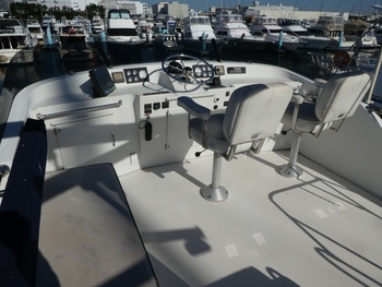 thumb_089235-tollycraft-48-cockpit-motor-yacht