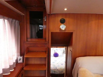 thumb_089235-tollycraft-48-cockpit-motor-yacht