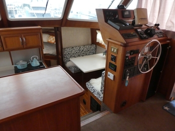 thumb_089235-tollycraft-48-cockpit-motor-yacht