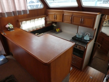 thumb_089235-tollycraft-48-cockpit-motor-yacht