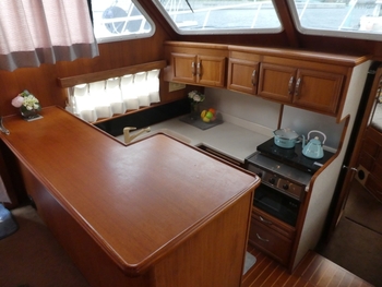 thumb_089235-tollycraft-48-cockpit-motor-yacht