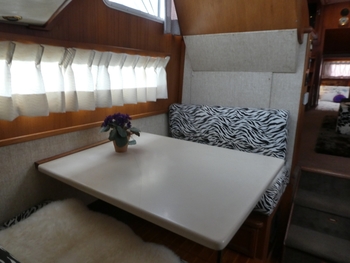 thumb_089235-tollycraft-48-cockpit-motor-yacht