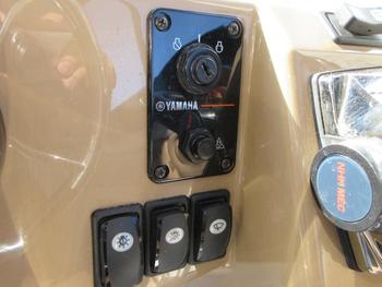thumb_089270-yamaha-yfr-27