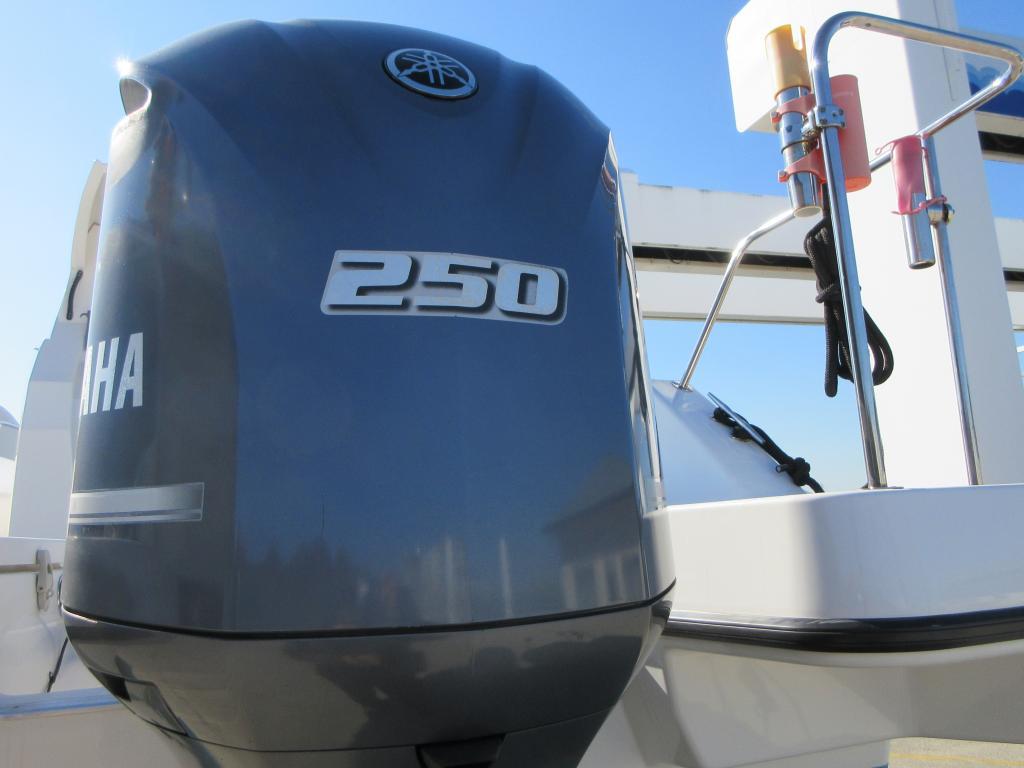 banner_089270-yamaha-yfr-27