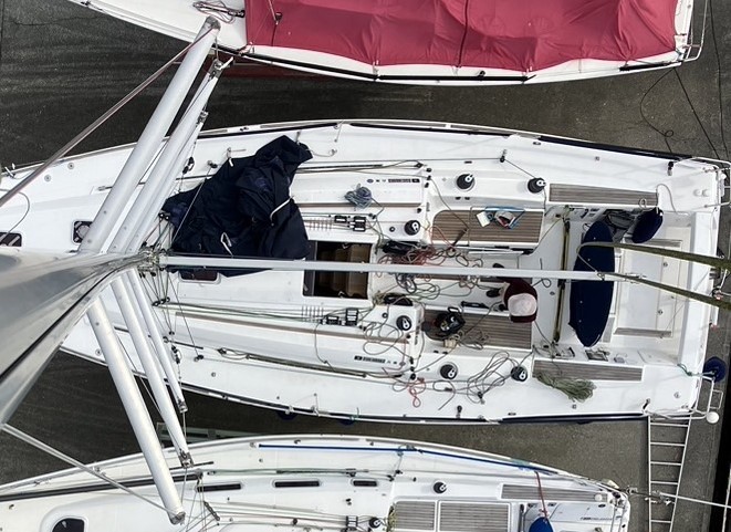 banner_089480-beneteau-first-40