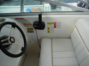 thumb_089647-sea-ray-240-sundancer