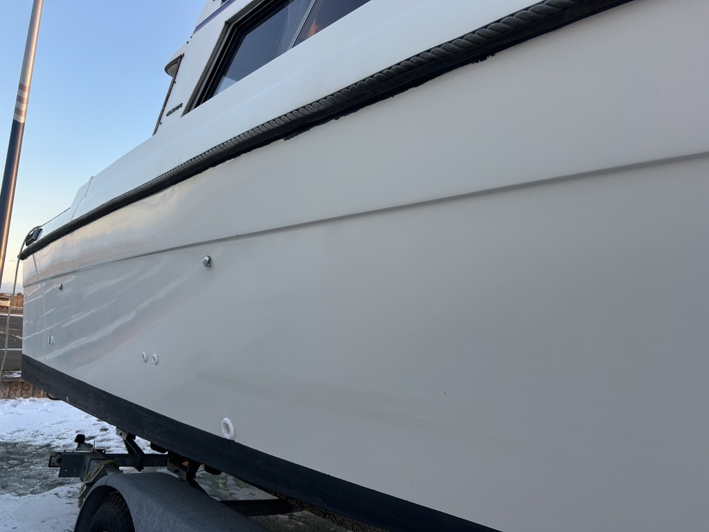 banner_089848-bayliner-2556-ciera