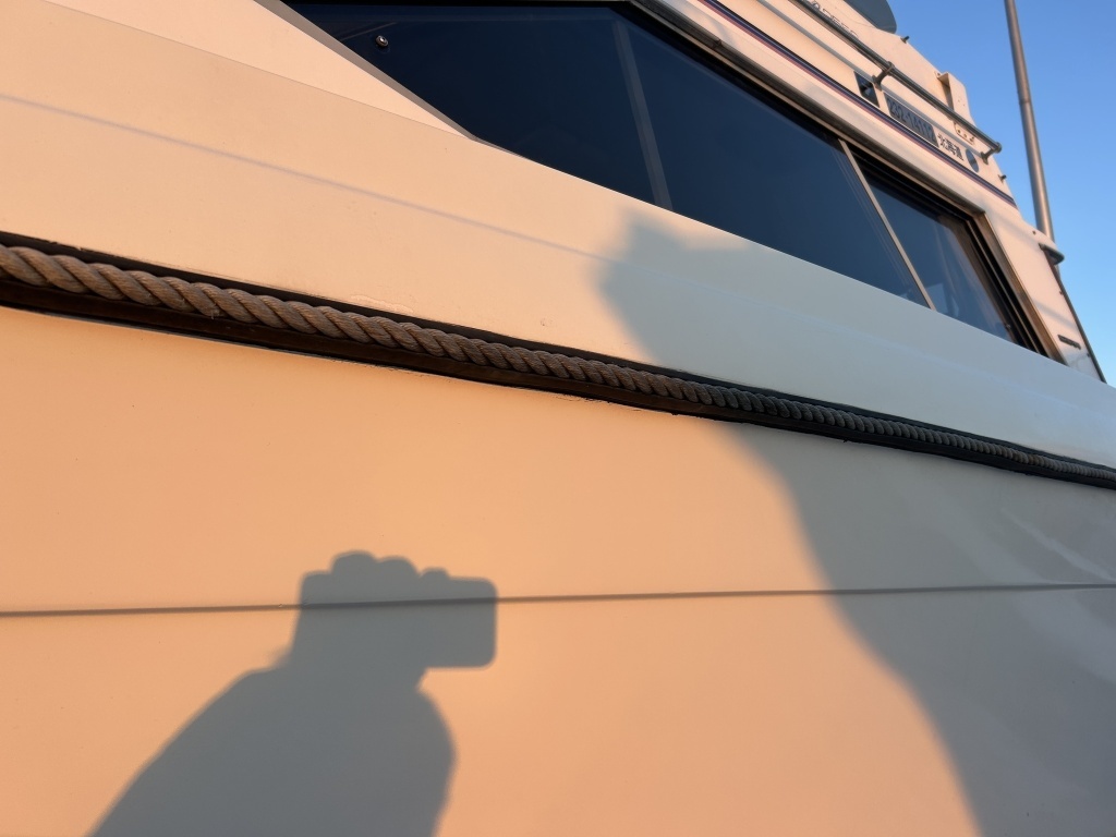 banner_089848-bayliner-2556-ciera