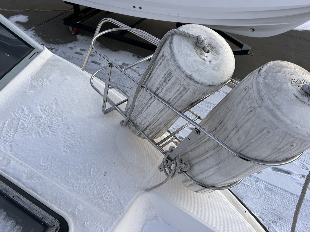 banner_089848-bayliner-2556-ciera