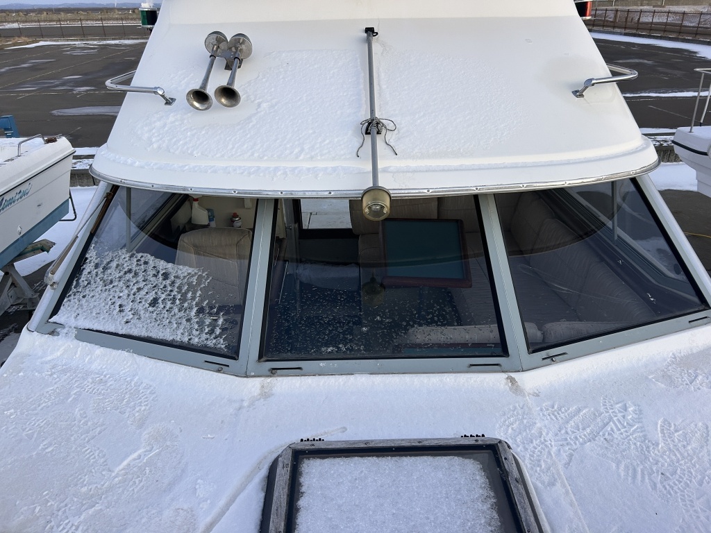 banner_089848-bayliner-2556-ciera