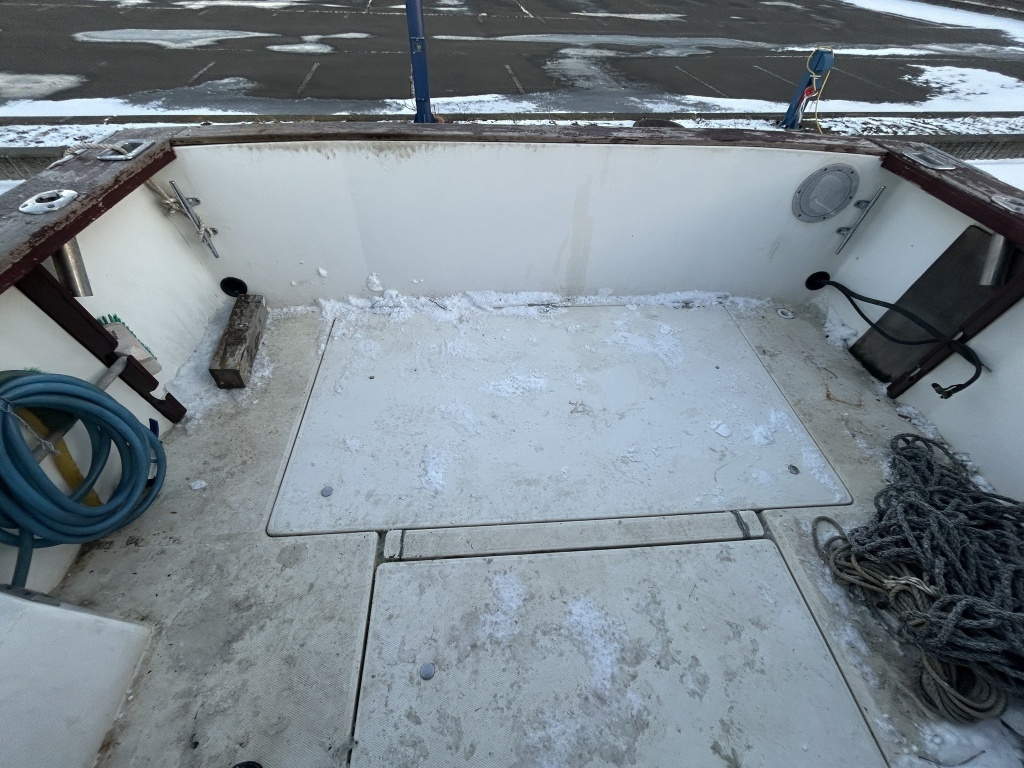 banner_089848-bayliner-2556-ciera
