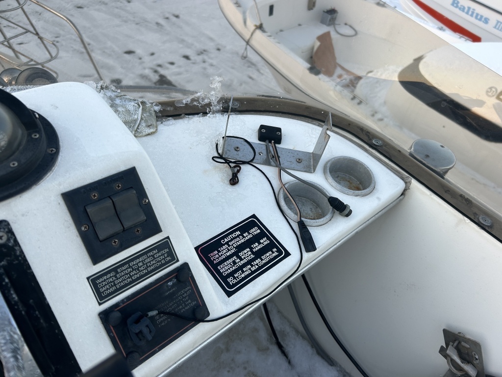 banner_089848-bayliner-2556-ciera