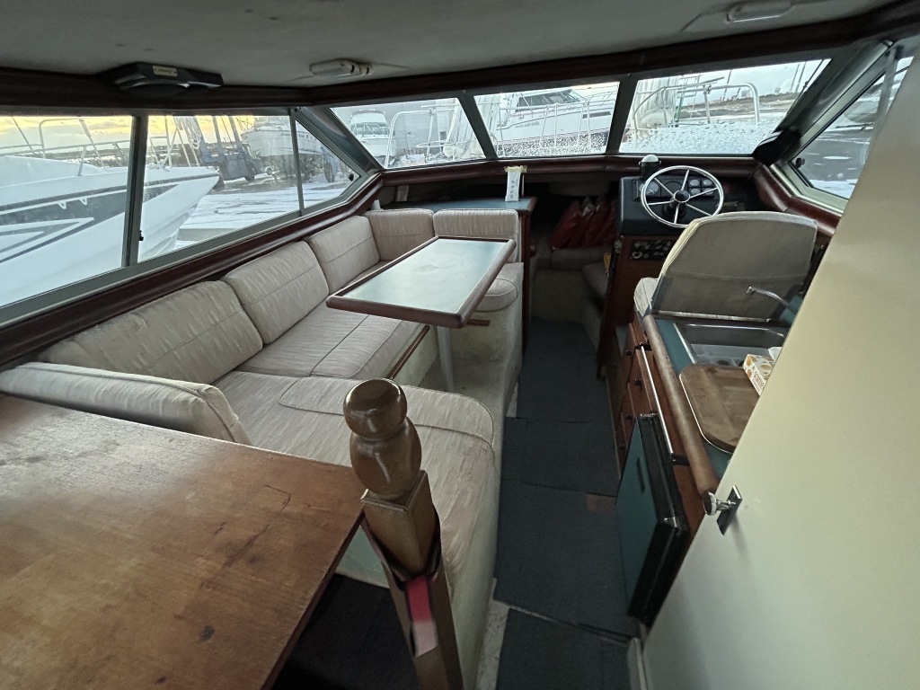 banner_089848-bayliner-2556-ciera