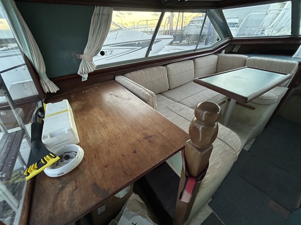 banner_089848-bayliner-2556-ciera