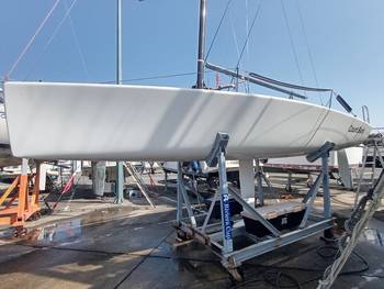 thumb_090103-melges-boat-works-melges-24