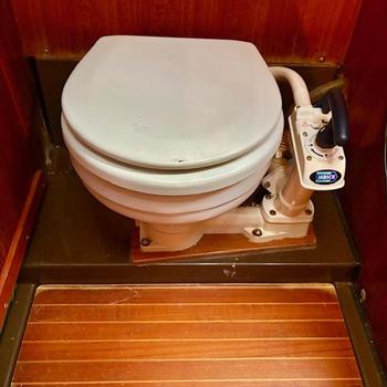thumb_090191-new-japan-yacht-vent-de-fete