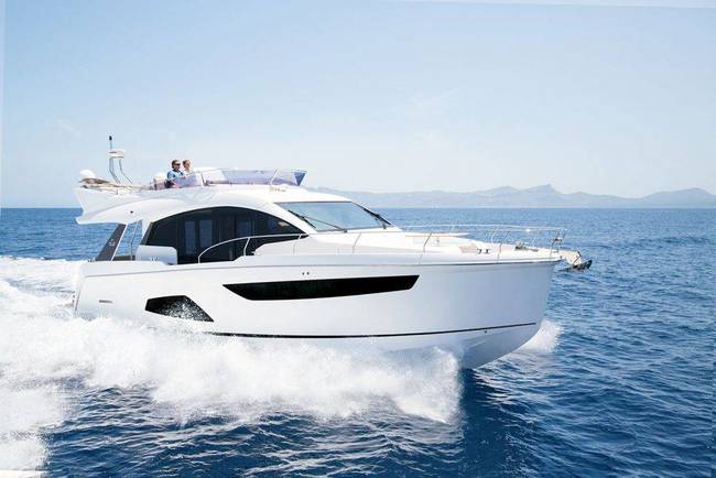 medium_090257-sealine-f530