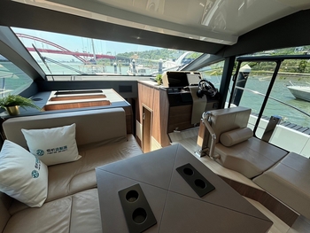 thumb_090257-sealine-f530