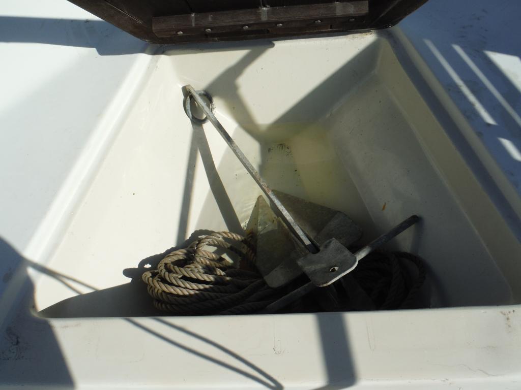 banner_090333-boston-whaler-15-super-sport