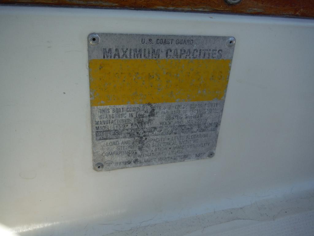banner_090333-boston-whaler-15-super-sport