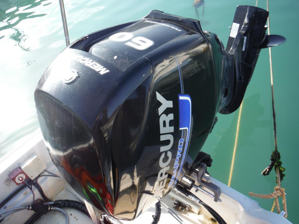 banner_090333-boston-whaler-15-super-sport
