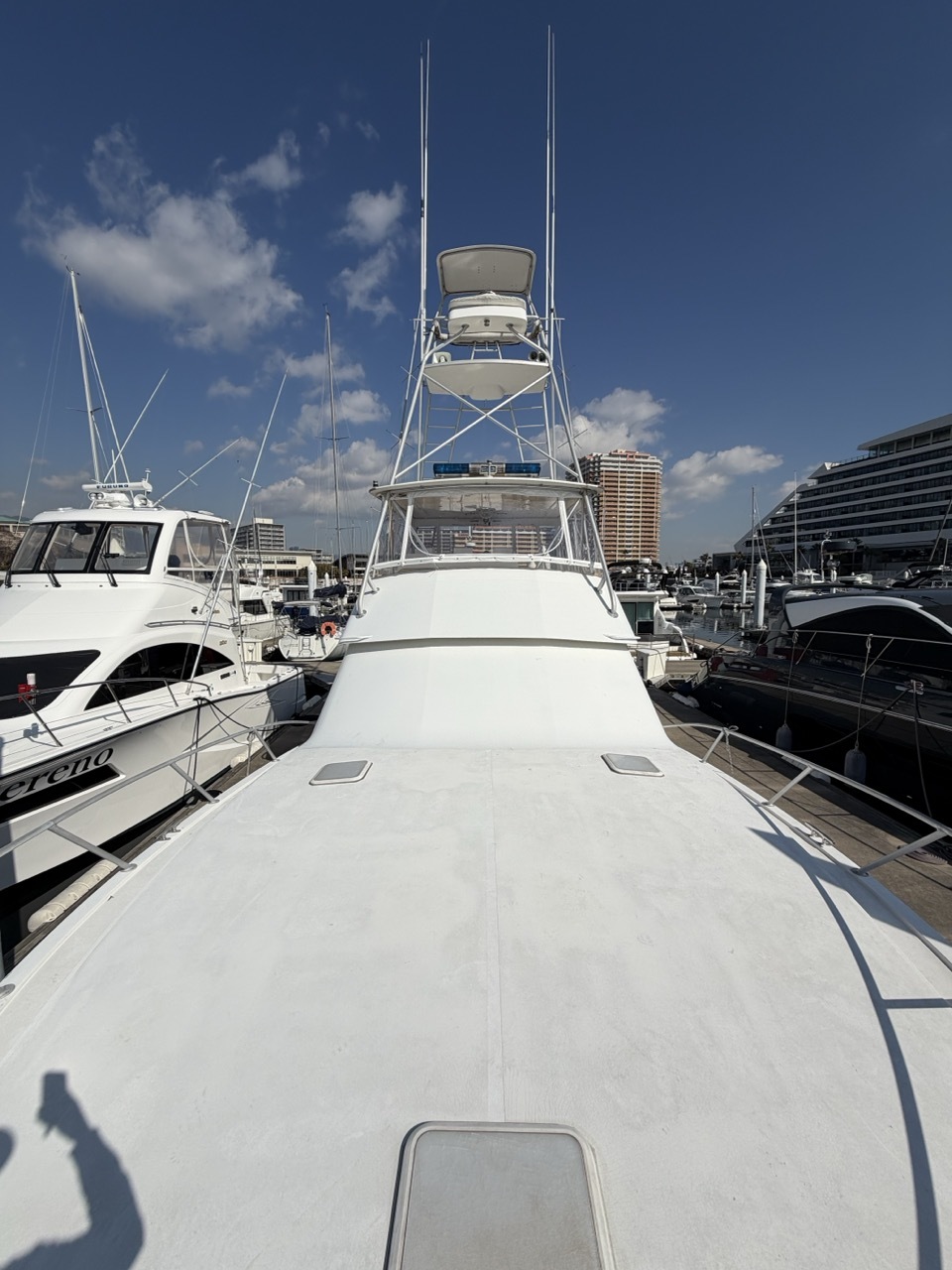 banner_090335-viking-47-convertible