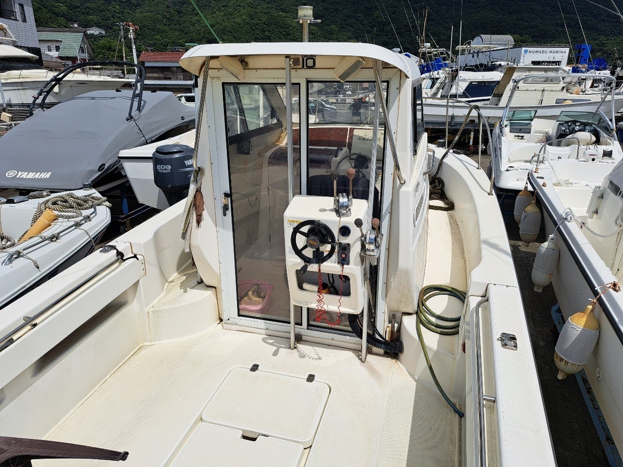 banner_090355-yamaha-yf-23
