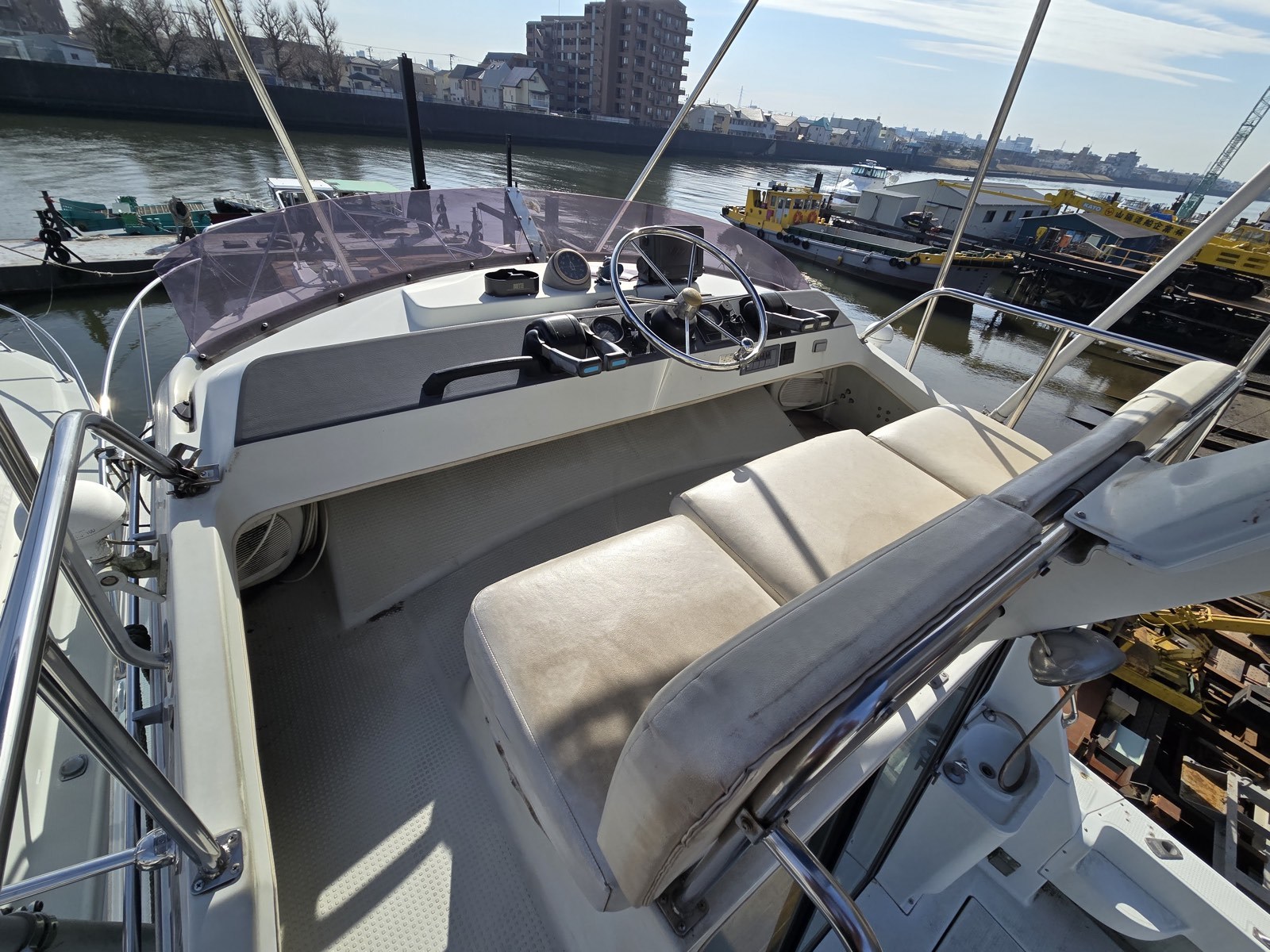 banner_090408-yamaha-pc-30-pacific-cruiser-30-iii