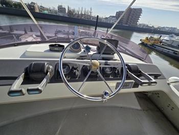thumb_090408-yamaha-pc-30-pacific-cruiser-30-iii