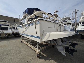 thumb_090410-yamaha-pc-27-pacific-cruiser-27