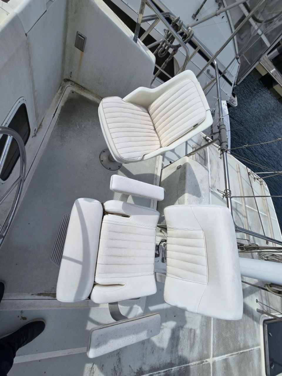 banner_090447-jet-tern-marine-solo-43