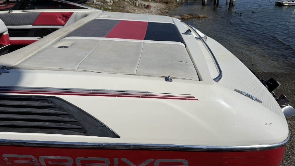 banner_090747-bayliner-2050-arriva