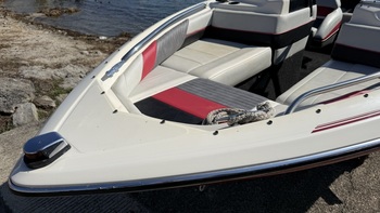 thumb_090747-bayliner-2050-arriva