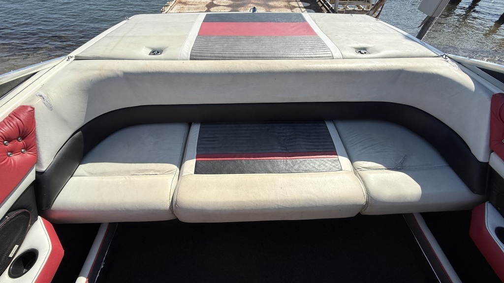 banner_090747-bayliner-2050-arriva