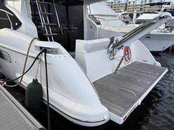 thumb_090756-azimut-yachts-38