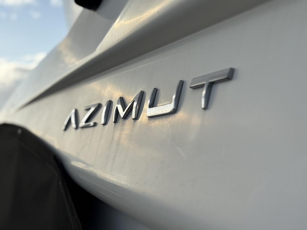 banner_090756-azimut-yachts-38