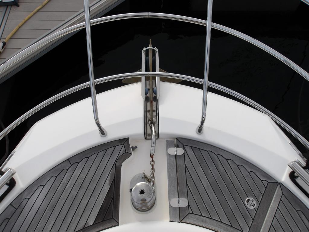 banner_090756-azimut-yachts-38