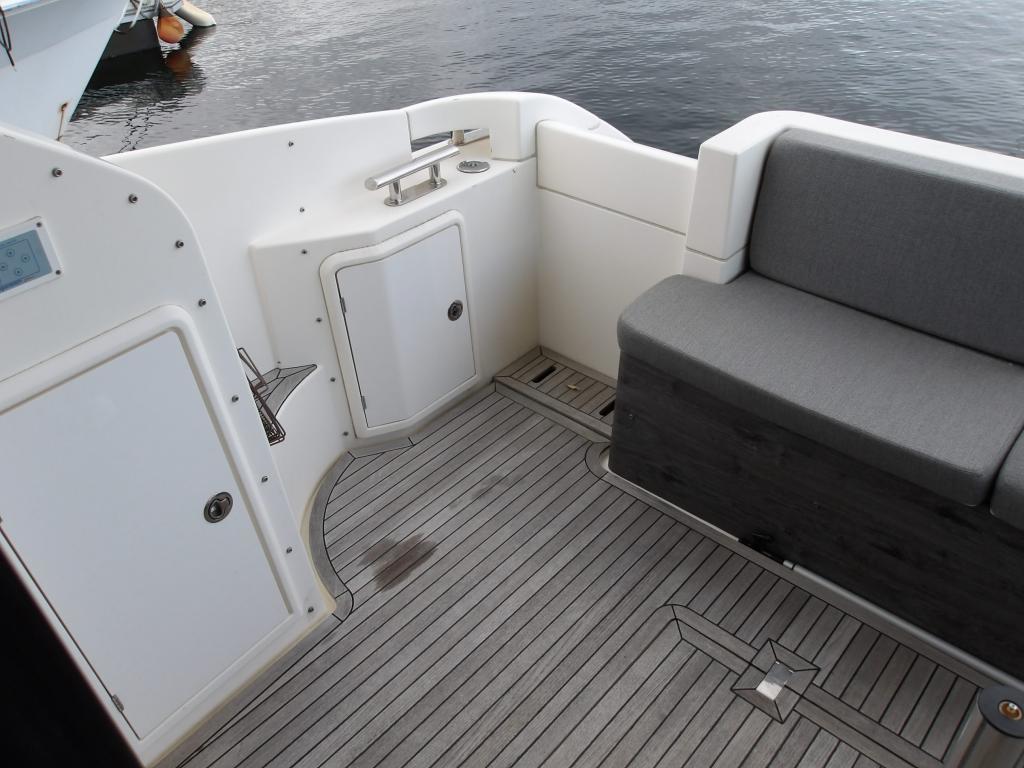 banner_090756-azimut-yachts-38