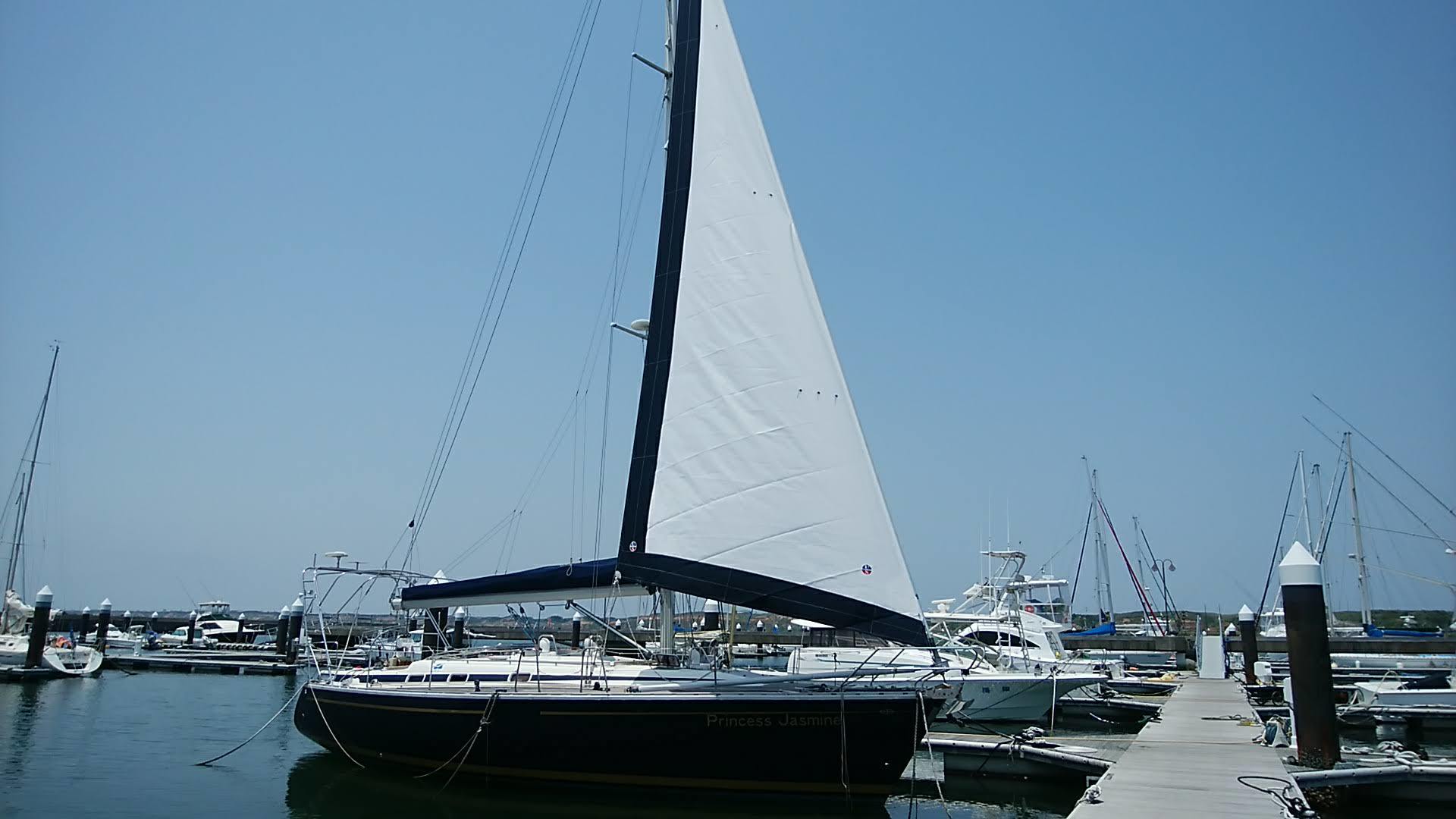 banner_091022-bavaria-sailing-yachts-390-lagoon