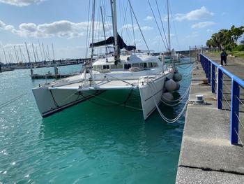 thumb_091112-lagoon-470-catamaran