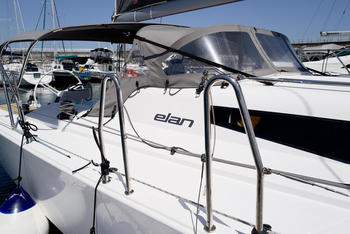 thumb_091228-elan-e5