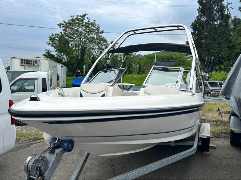 banner_091507-bayliner-1700-capri
