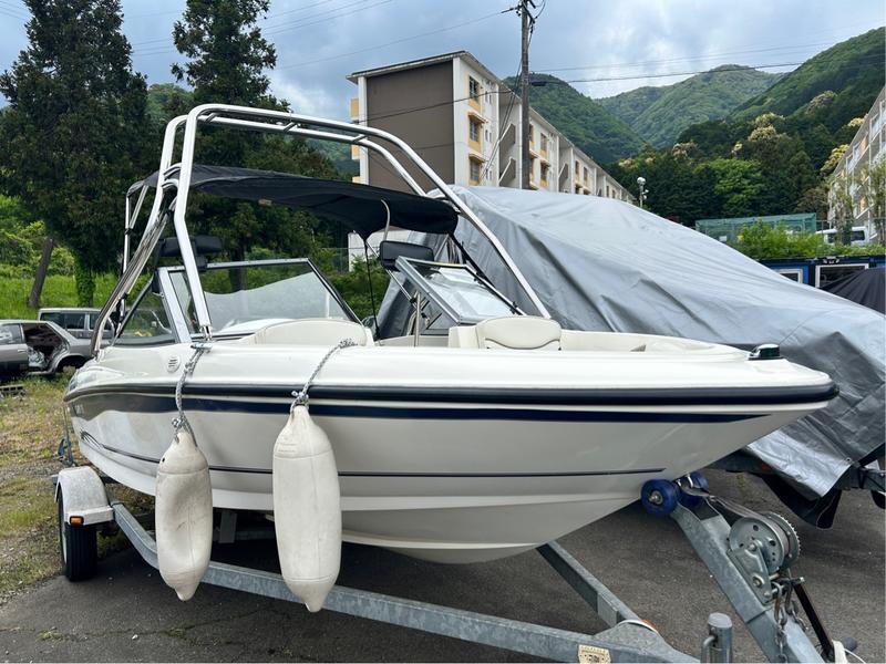 banner_091507-bayliner-1700-capri